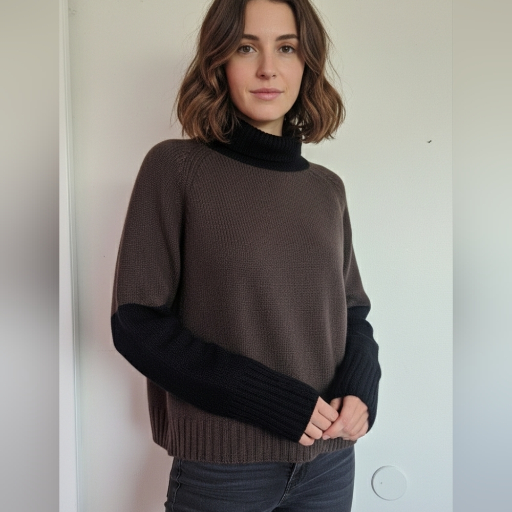 Societe Anonyme Cashmere Women's Brown and Black Turtleneck Ribbed Sweater SZ M